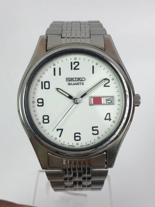 SEIKO QUARTZ DAYDATE