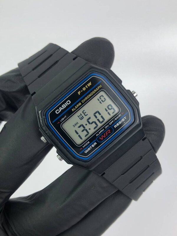 CASIO F91 - Gambar 4