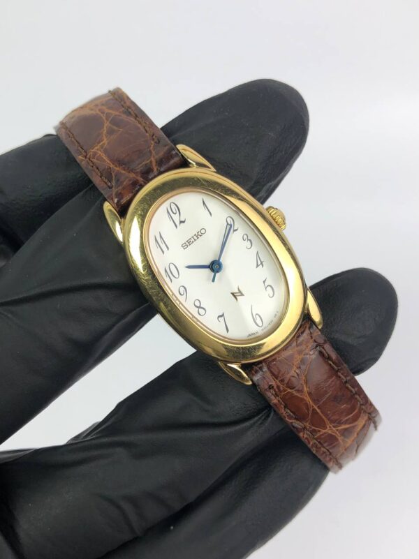 SEIKO N OVAL CASE - Gambar 4