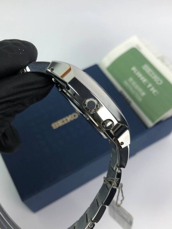 SEIKO KINETIC 5M45 - Gambar 5