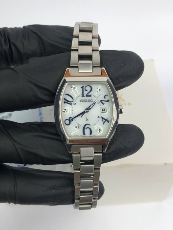 SEIKO LUKIA ALL ORIGINAL FULLSET - Gambar 2
