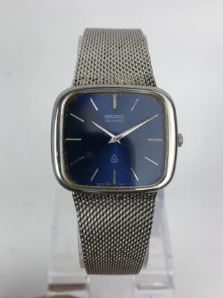 SEIKO QUARTZ VINTAGE BLUE DIAL