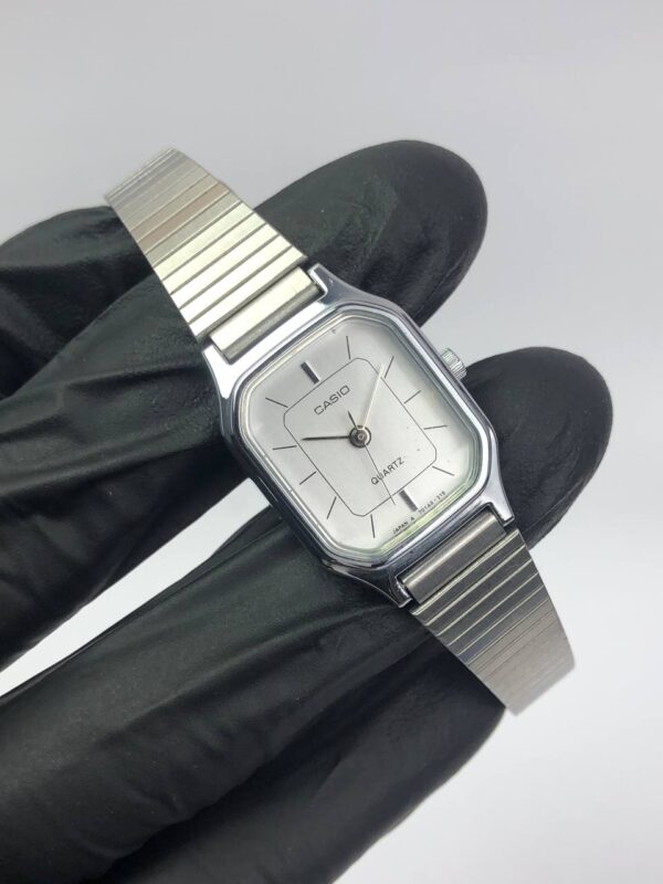 CASIO SQUARE LADIES - Gambar 4