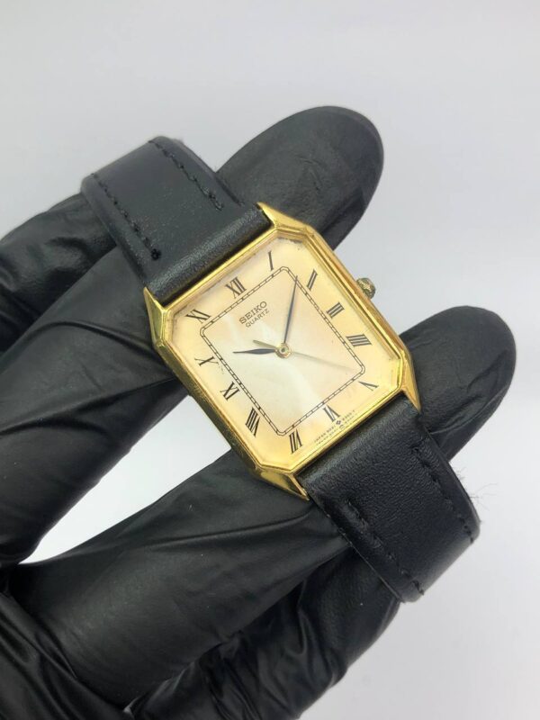 SEIKO MAN ROMAN DIAL - Gambar 4
