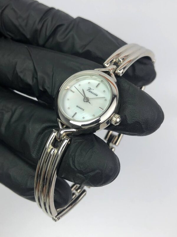 JAM FASHION VANESIA - Gambar 3