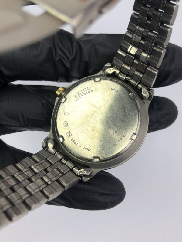 SEIKO SPIRIT ALL TITANIUM - Gambar 7