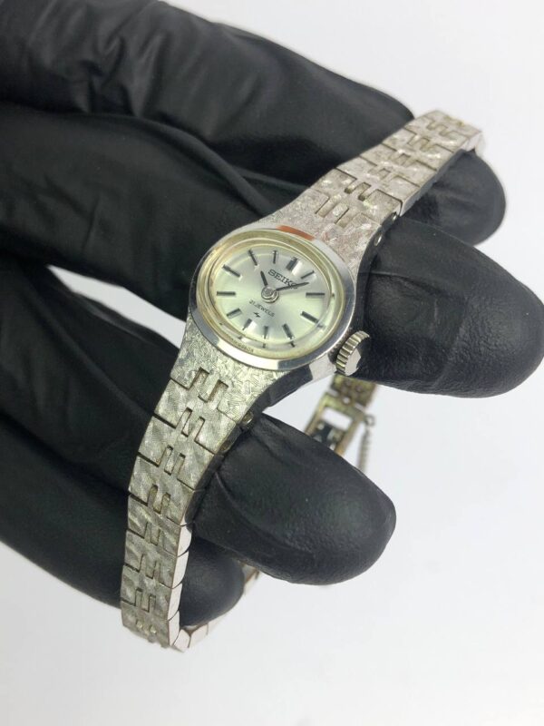 SEIKO OVAL LADY - Gambar 3