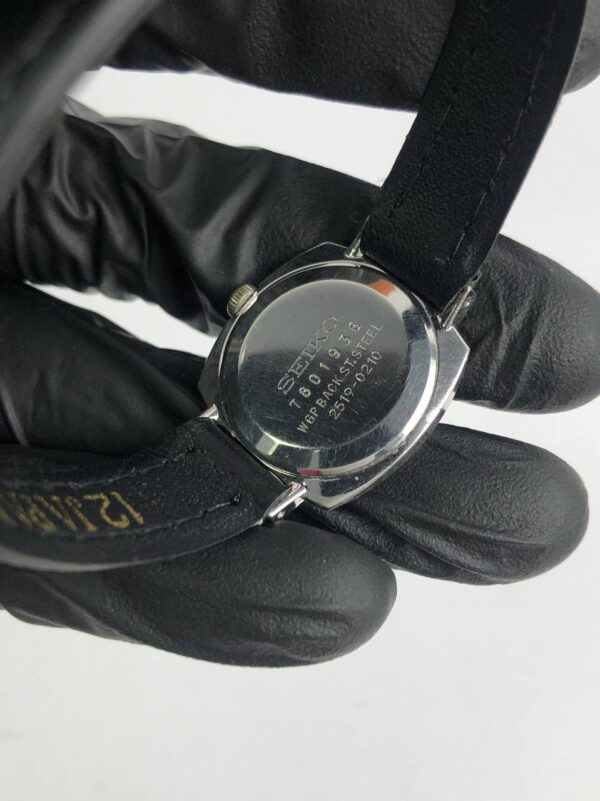 SEIKO LADY 2519 MANUAL - Gambar 7