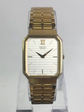 SEIKO QUARTZ SQUARE