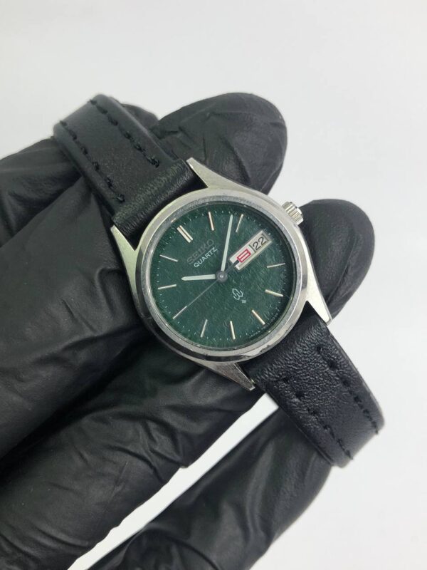 SEIKO QUARTZ LADY GREEN TEXTURE DIAL - Gambar 4