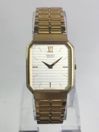 SEIKO QUARTZ SQUARE