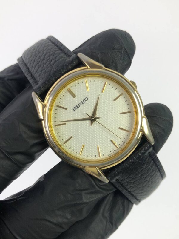 SEIKO QUARTZ TEXTURE DIAL - Gambar 4