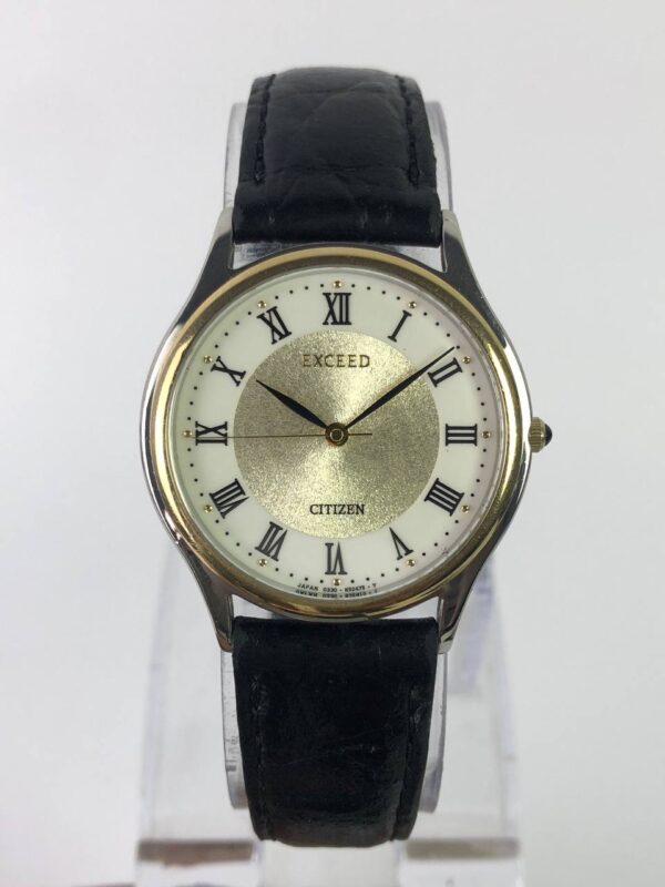 CITIZEN EXCEED TUXEDO DIAL ROMAN
