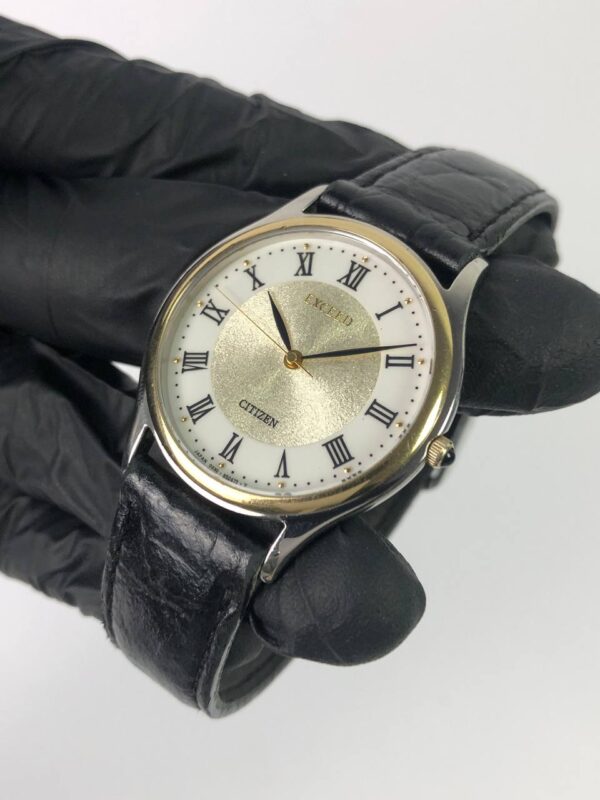 CITIZEN EXCEED TUXEDO DIAL ROMAN - Gambar 3