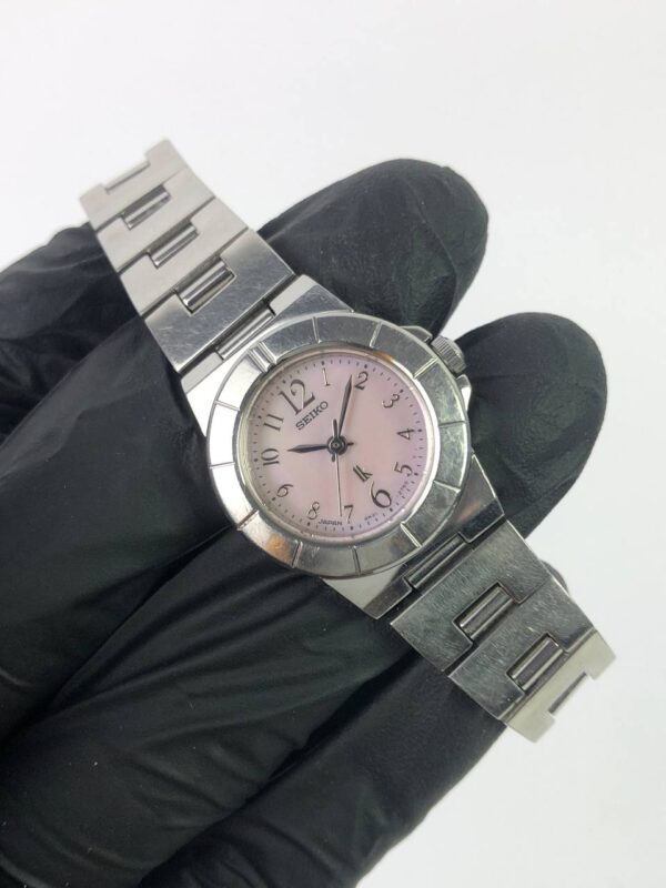 SEIKO LUKIA PINK DIAL - Gambar 4