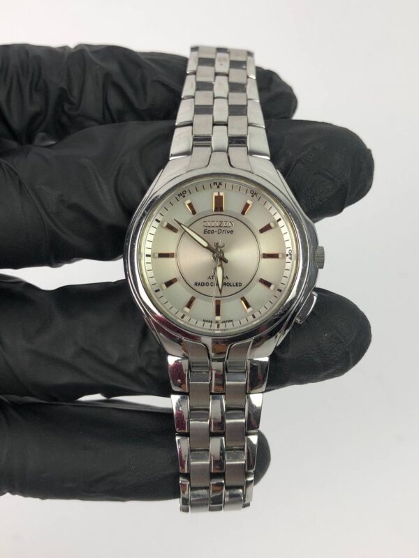 CITIZEN ATTESA RADIOCONTROLLED ALL TITANIUM - Gambar 2