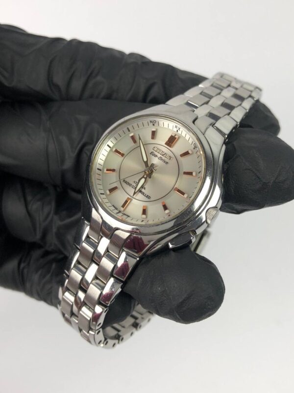 CITIZEN ATTESA RADIOCONTROLLED ALL TITANIUM - Gambar 3