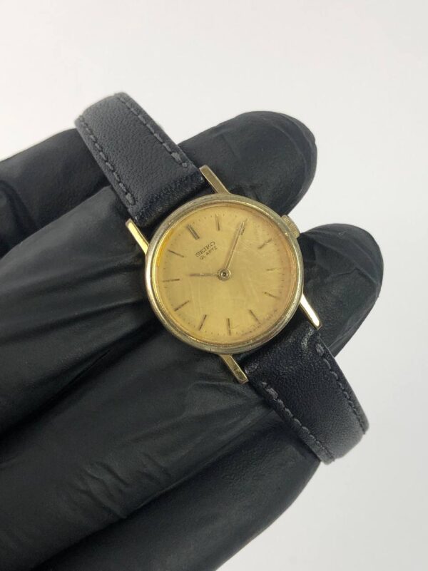 SEIKO QUARTZ VINTAGE - Gambar 4