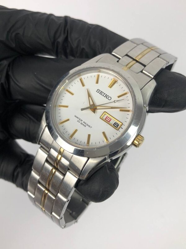 SEIKO QUARTZ DAYDATE - Gambar 3
