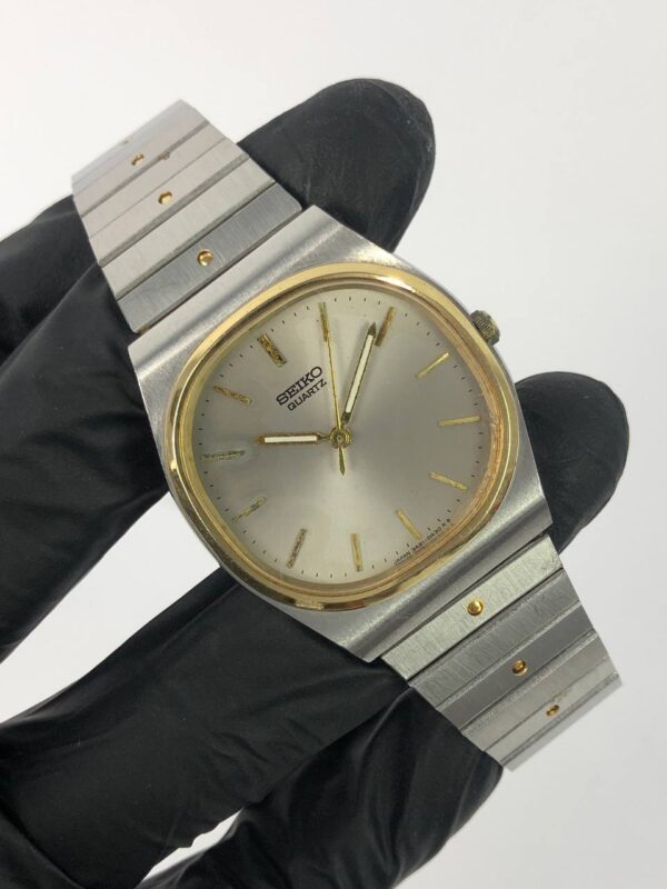 SEIKO QUARTZ GOLD TONE BEZEL - Gambar 4