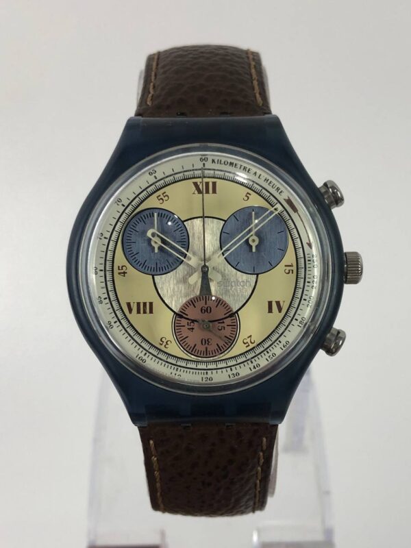 SWATCH CHRONOGRAPH MOON LOOKS SUB DIAL