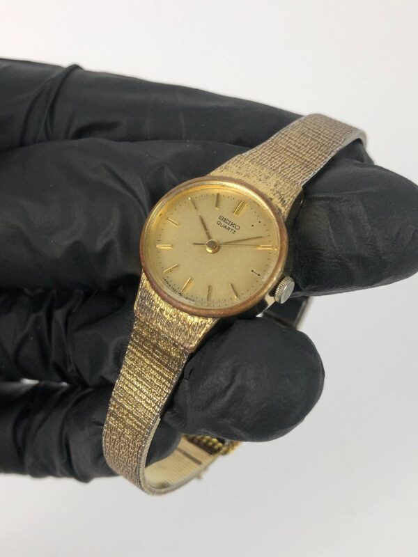 SEIKO QUARTZ VINTAGE - Gambar 3