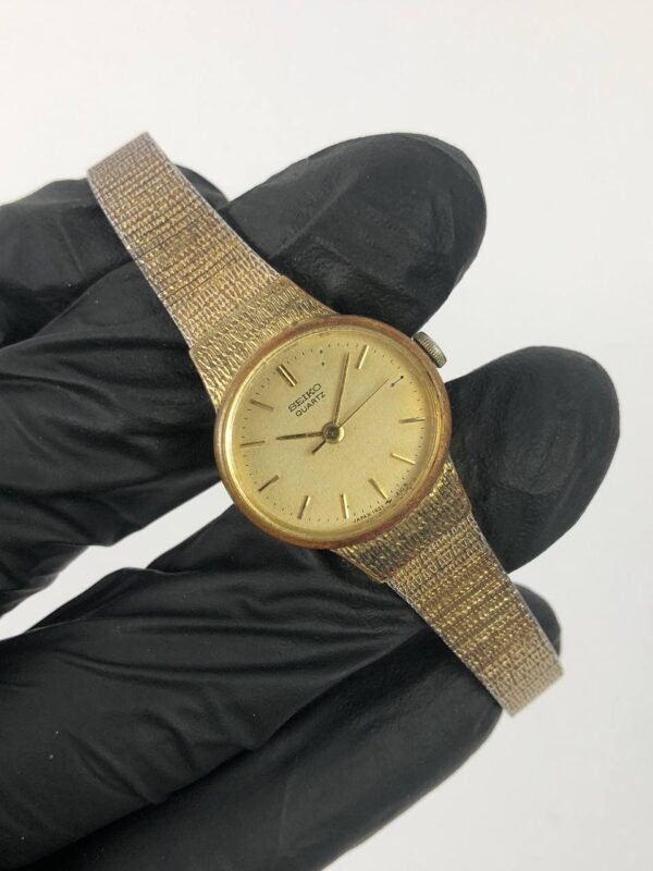 SEIKO QUARTZ VINTAGE - Gambar 4
