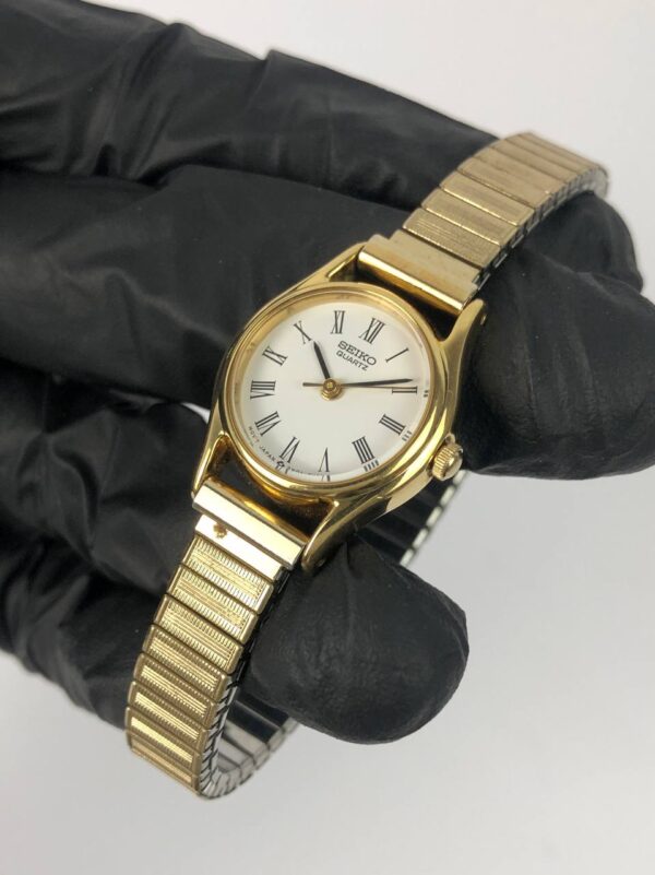 SEIKO QUARTZ ROMAN DIAL - Gambar 4