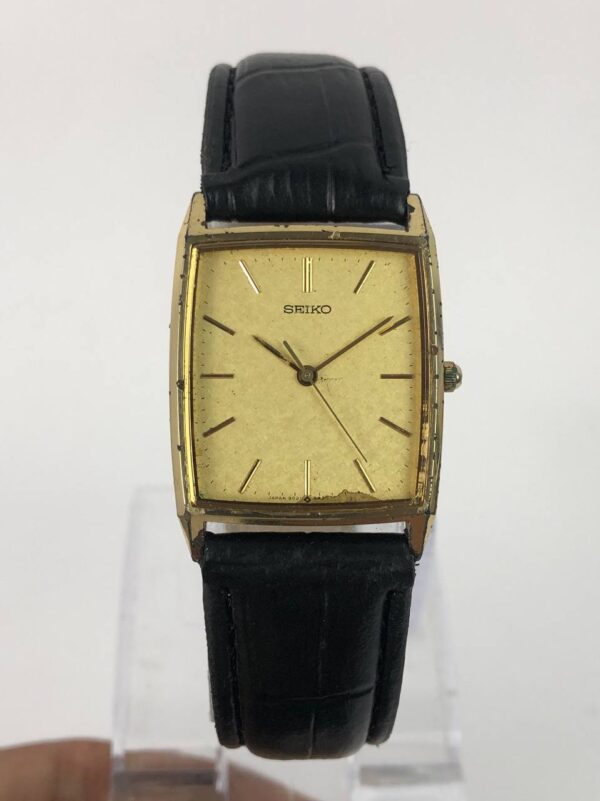 SEIKO SQUARE PRIA TEXTURE DIAL
