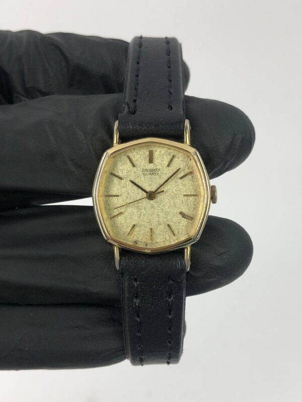 SEIKO MULTIGONAL CASE SNOWFLAKE DIAL - Gambar 2