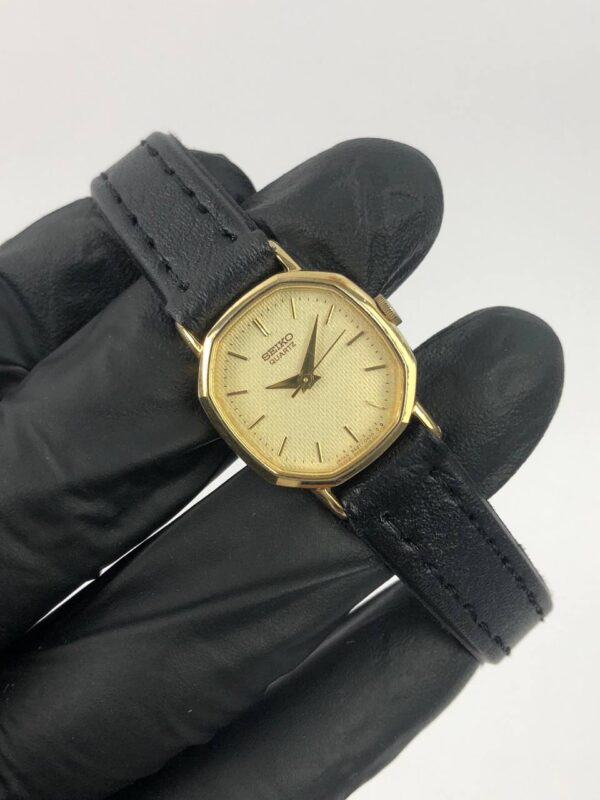 SEIKO LADIES MULTIGONAL CASE - Gambar 4