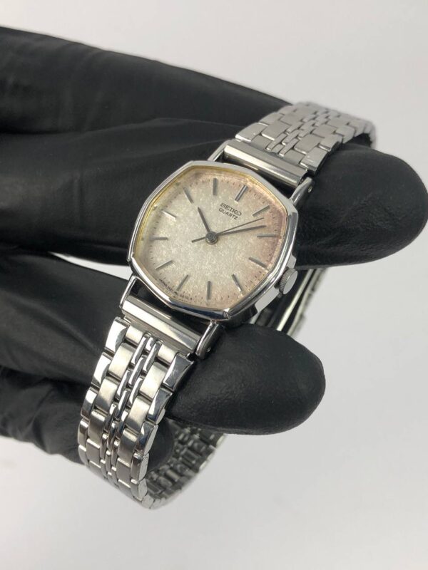 SEIKO QUARTZ LADY SNOWFLAKE - Gambar 4