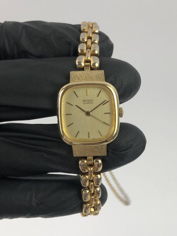 SEIKO QUARTZ VINTAGE - Gambar 2