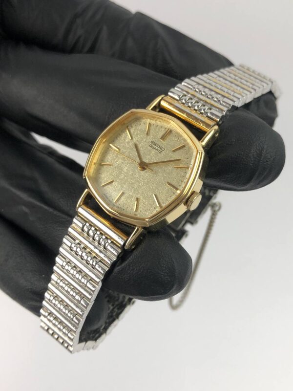 SEIKO QUARTZ SEGI ENAM - Gambar 3