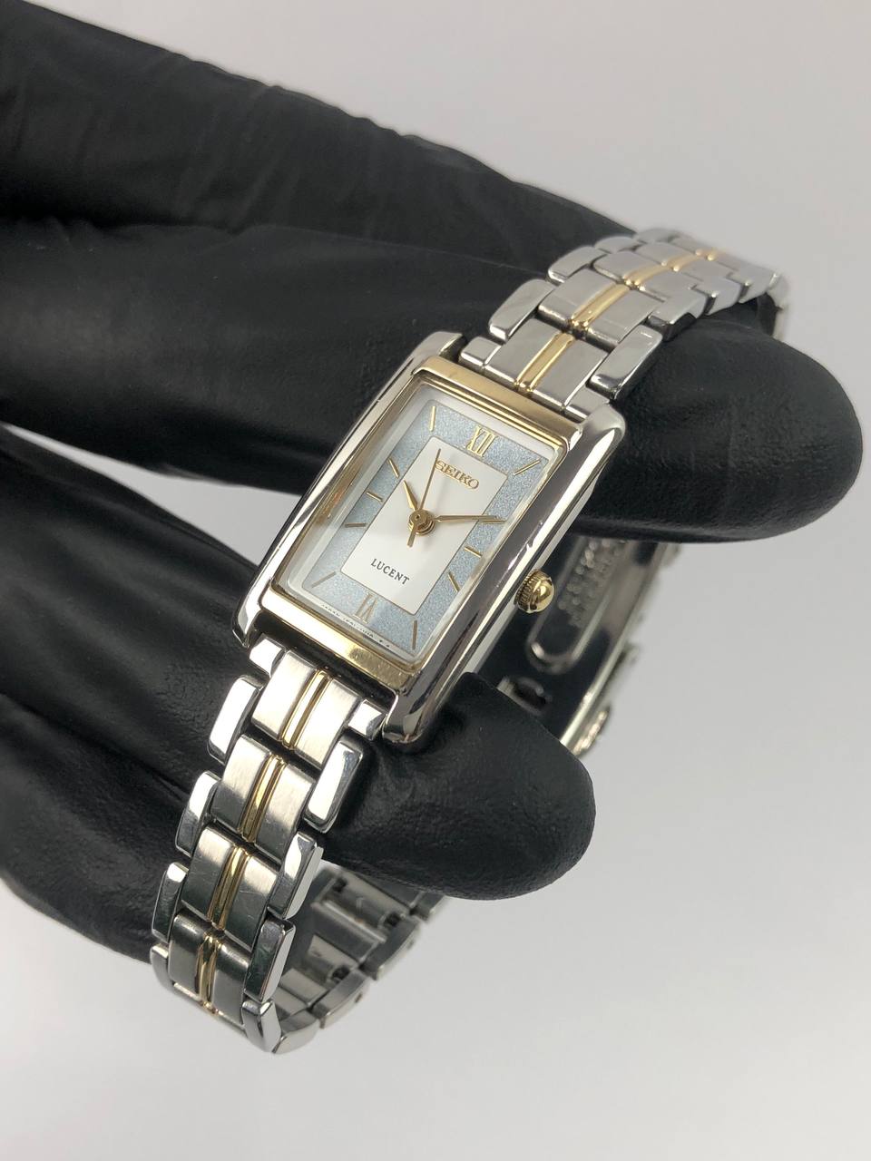 SEIKO LUCENT TANK TUXEDO - Gambar 3