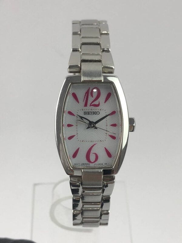 SEIKO LADY SOLAR TONNEAU