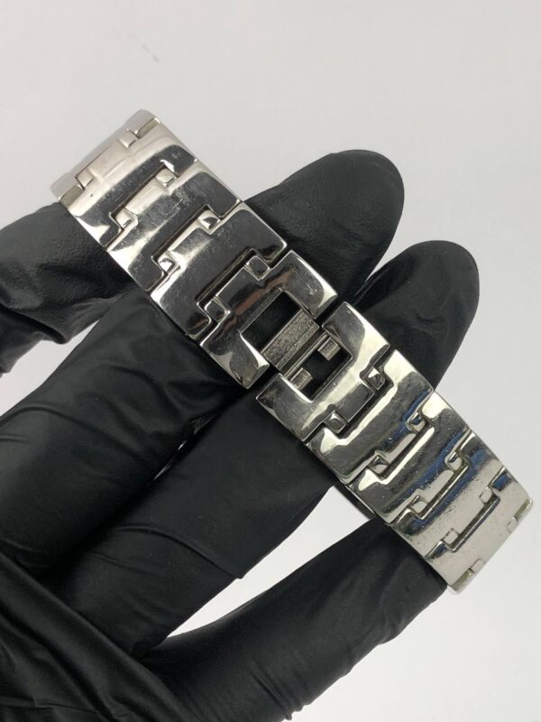 GIVENCHY SWISSMADE ORIGINAL - Gambar 9