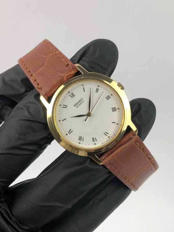 SEIKO ROMAN DIAL UNISEX - Gambar 4