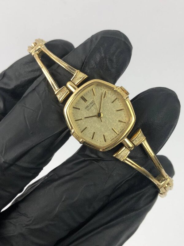SEIKO MUNGIL LADIES SNOWFLAKE DIAL - Gambar 3