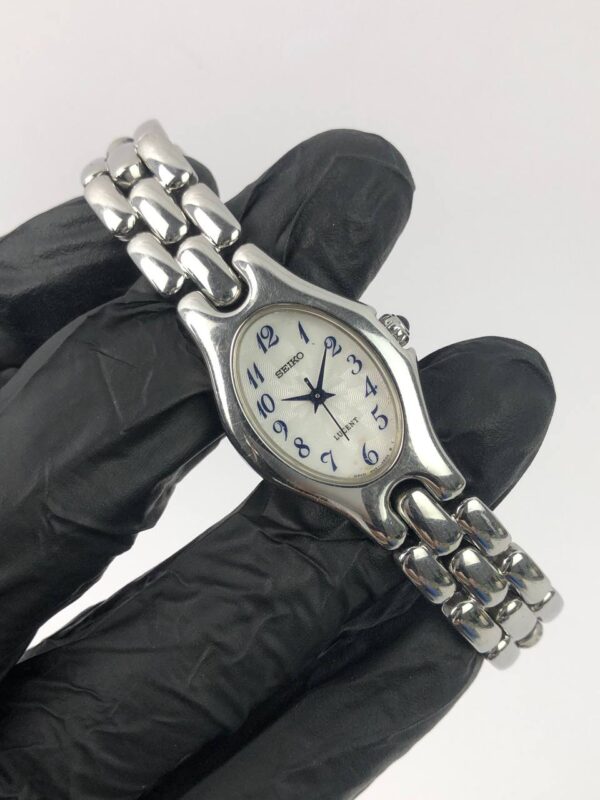 SEIKO LUCENT BLUE INDEX TEXTURE DIAL - Gambar 5