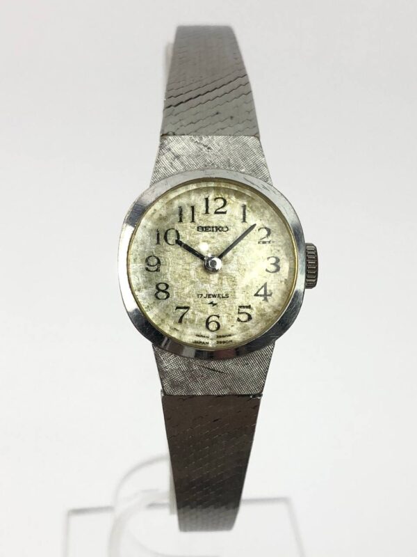 SEIKO VINTAGE SNOWFLAKE DIAL