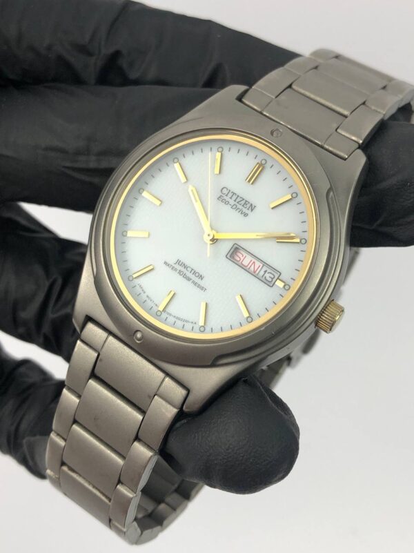 CITIZEN FULL TITANIUM ECODRIVE - Gambar 3