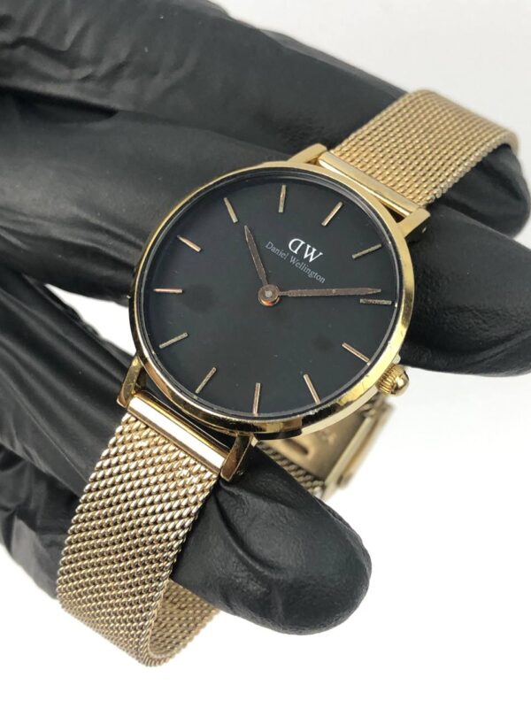 DANIEL WELLINGTON FULL ORI - Gambar 3