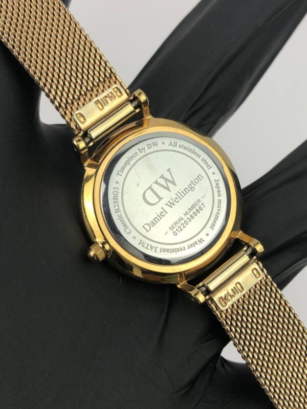 DANIEL WELLINGTON FULL ORI - Gambar 8