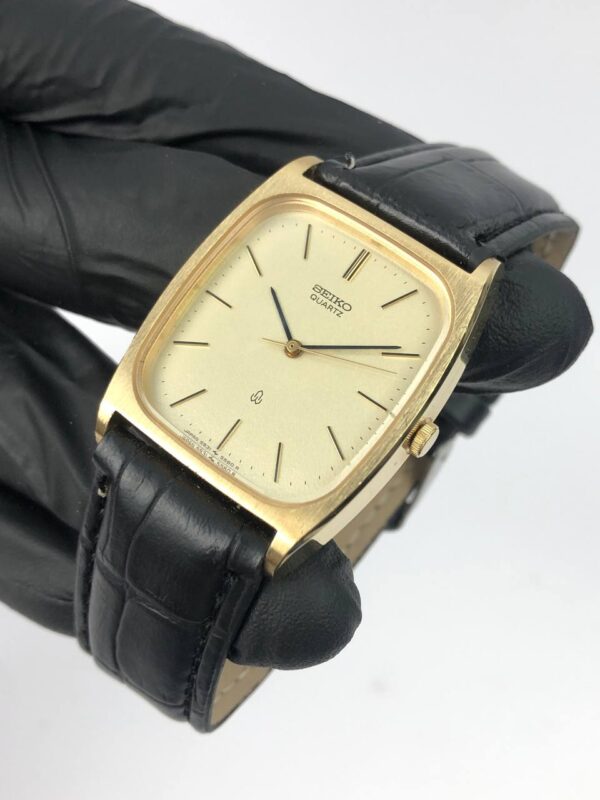 SEIKO QUARTZ VINTAGE SQUARE - Gambar 3