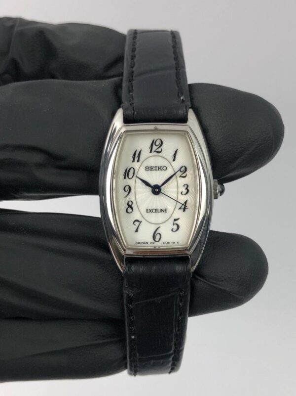 SEIKO EXCELINE TONNEAU LADY - Gambar 2