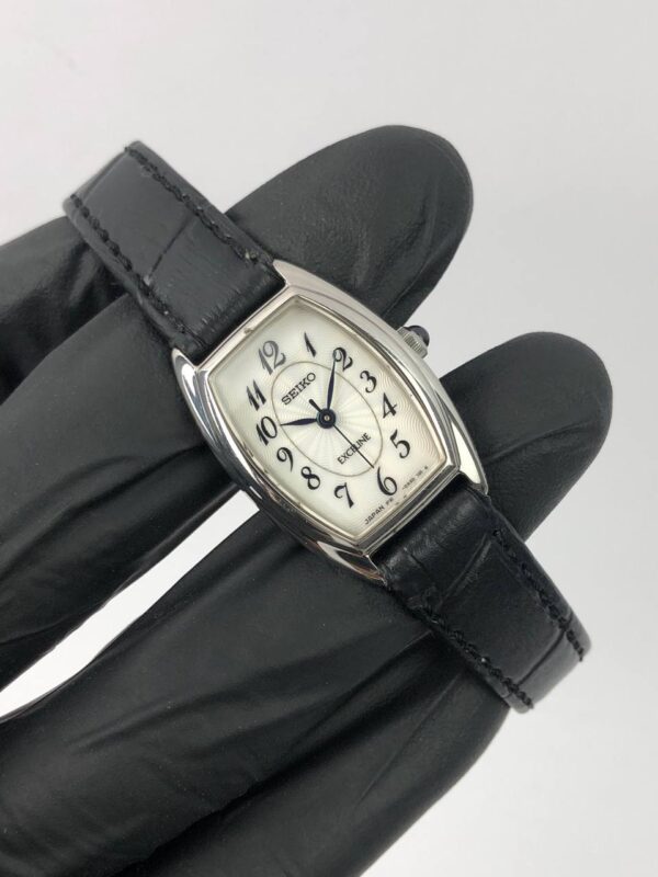 SEIKO EXCELINE TONNEAU LADY - Gambar 4