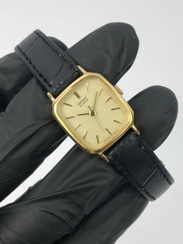 SEIKO LADY TEXTURED DIAL - Gambar 4