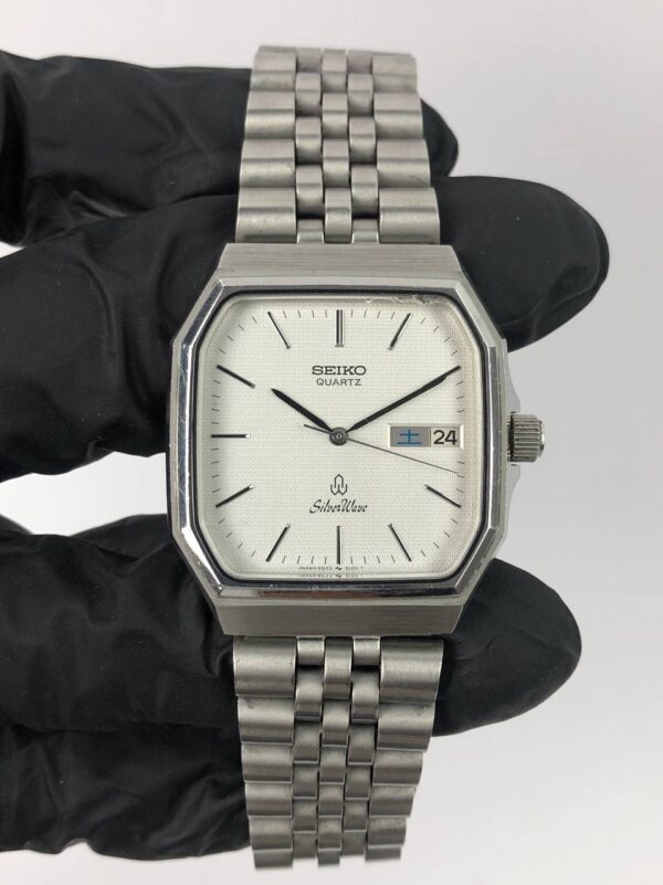 SEIKO SILVERWAVE HEKSAGON TEXTURE DIAL - Gambar 2