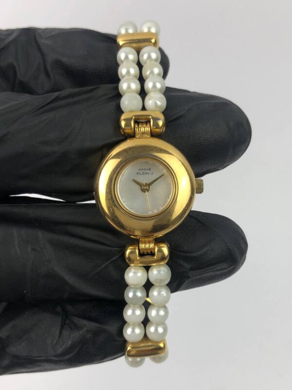ANNE KLEIN II - Gambar 2